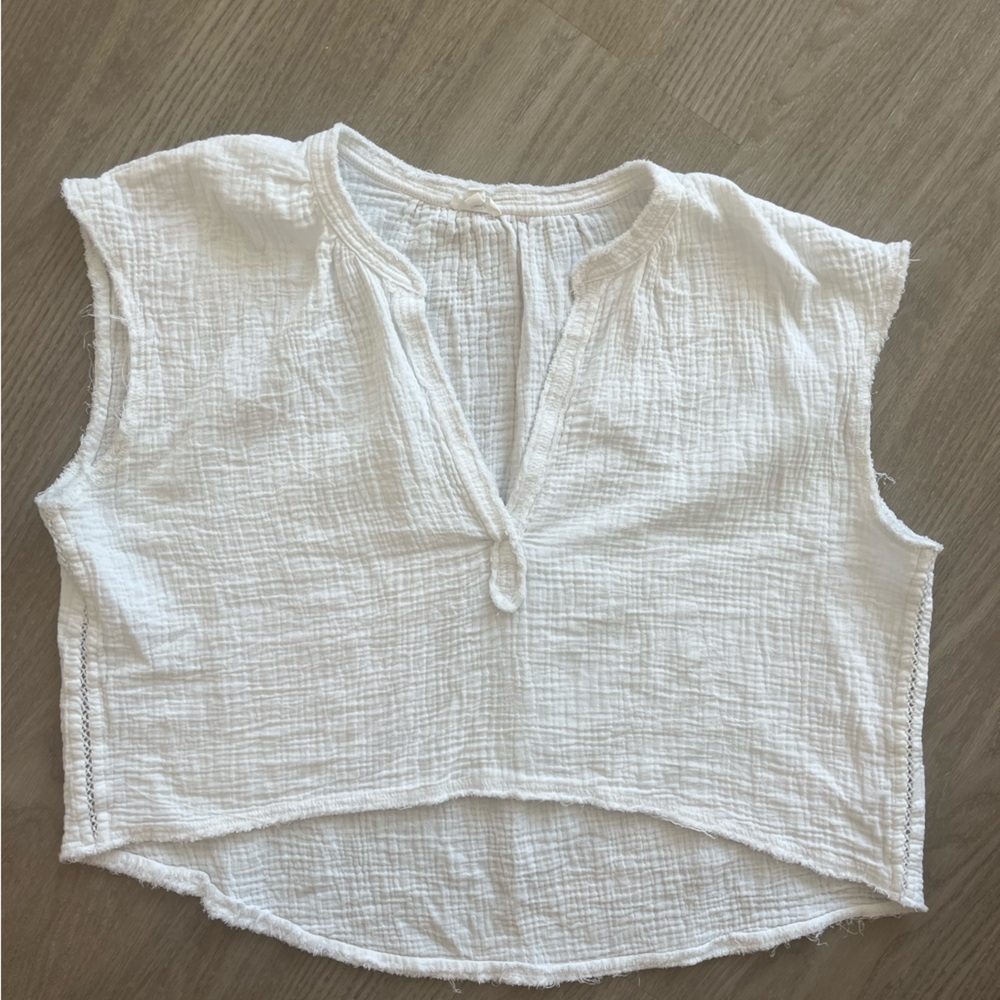 Aerie top